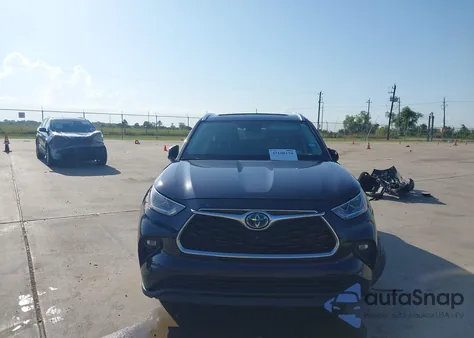 2021 Toyota Highlander Hybrid Limited из США, поврежденный, VIN 5TDYARAH0MS507749